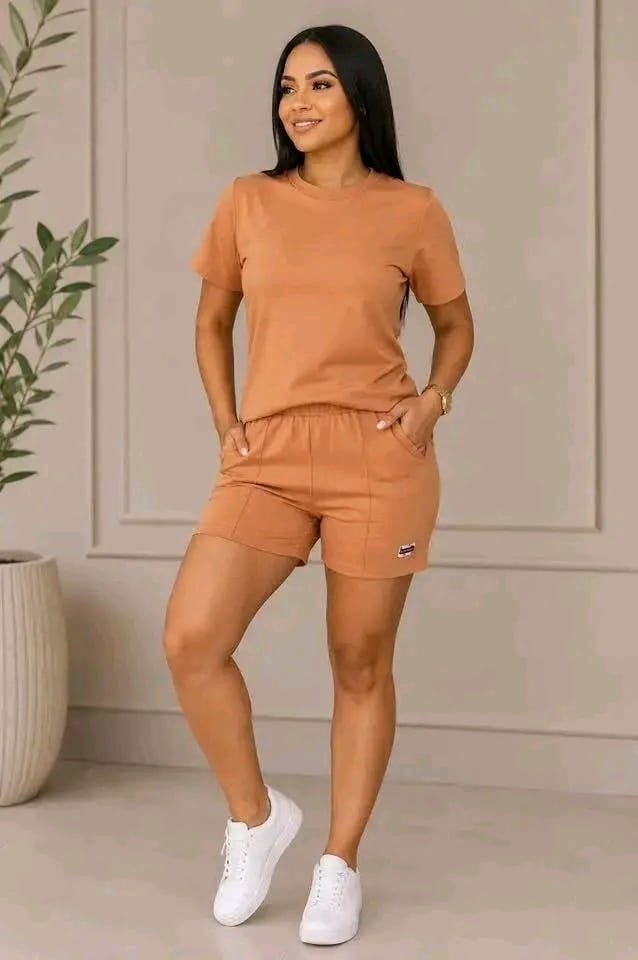 Fato feminino